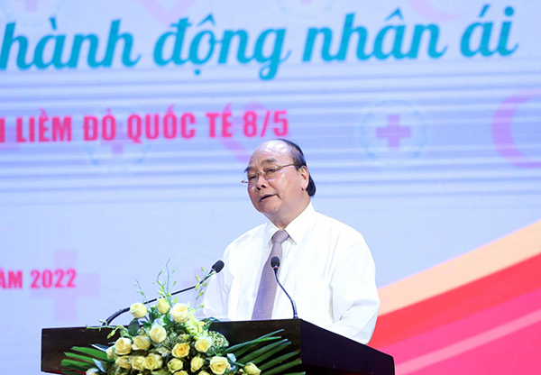 Chủ tịch nước Nguyễn Xuân Phúc phát biểu tại Lễ phát động "Tháng Nhân đạo" năm 2022